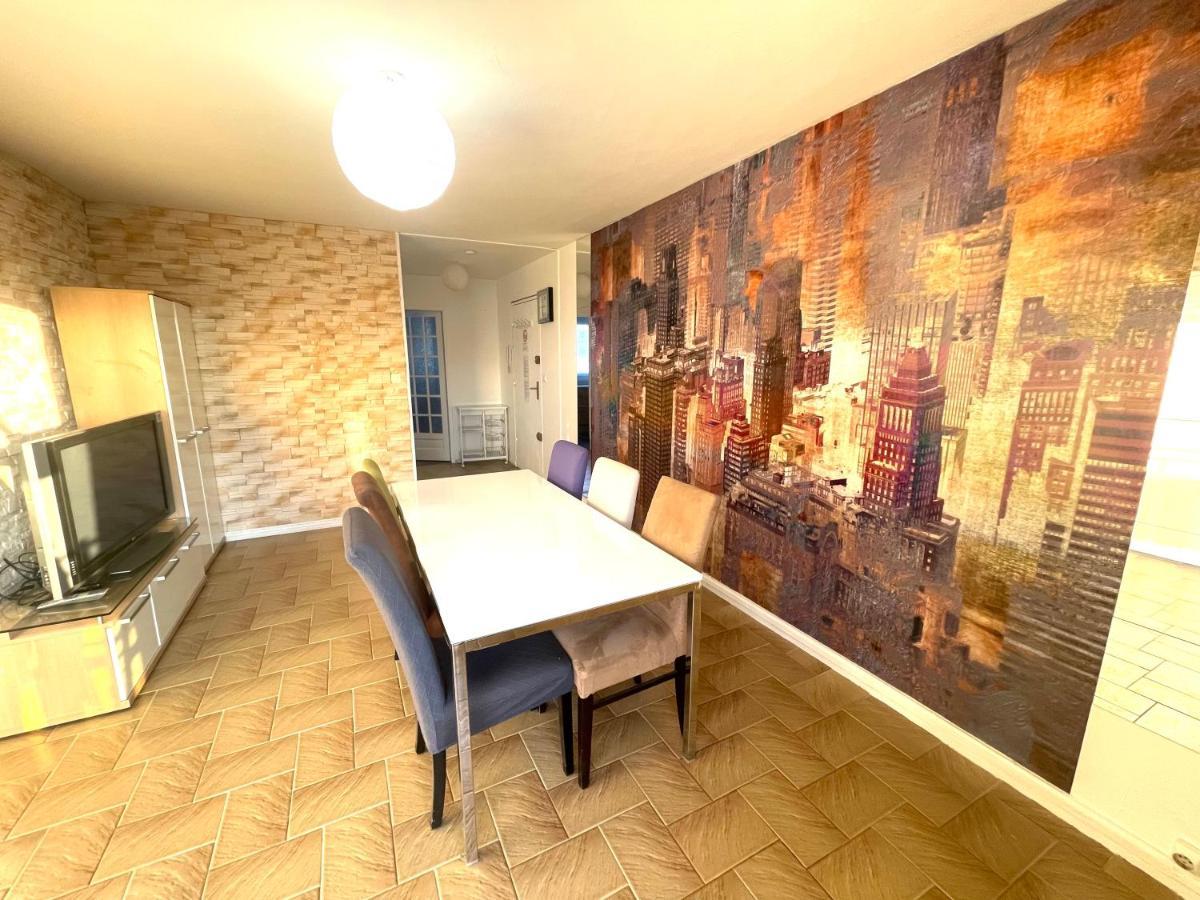 Chambre Privee En Colocation Dans Un Appartement Au Centre De Rillieux La Pape Rillieux-la-Pape Exterior foto