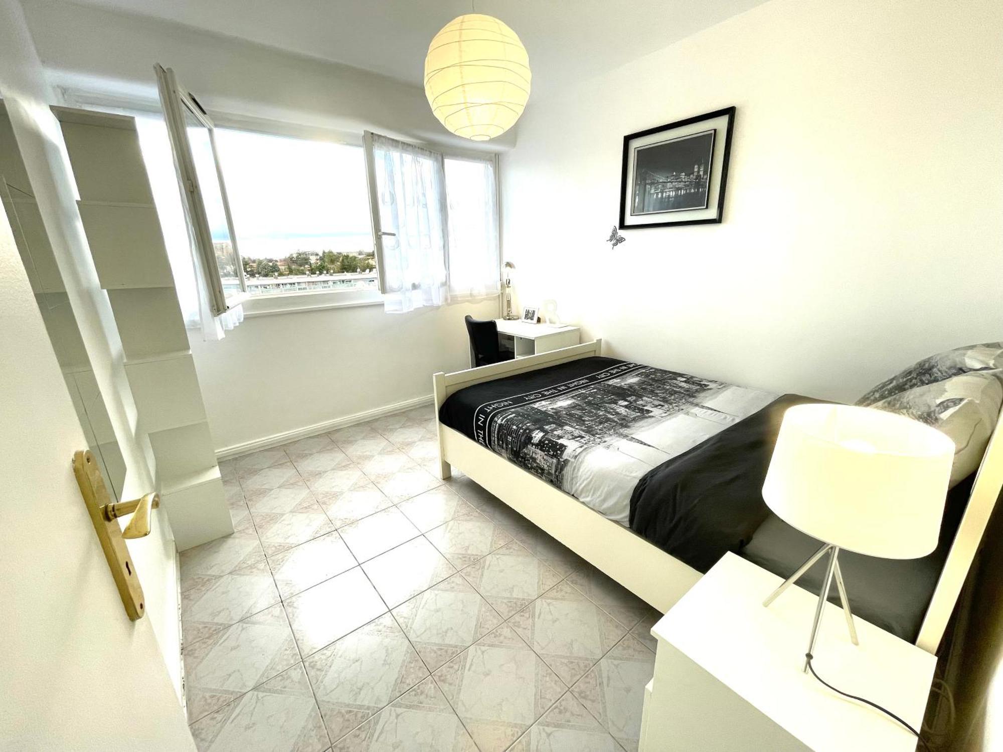 Chambre Privee En Colocation Dans Un Appartement Au Centre De Rillieux La Pape Rillieux-la-Pape Exterior foto